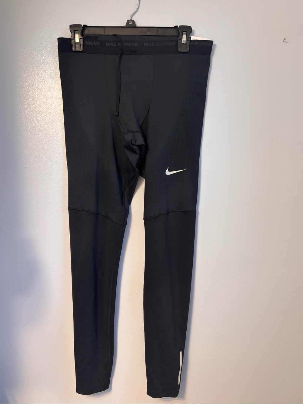 Nike Black Men’s Running Leggings with Reflective Swoosh